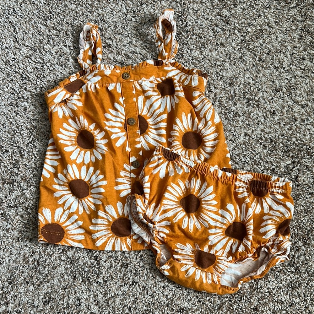 CARTERS BABY GIRL SUNFLOWER TWO PIECE MATCHING SET
